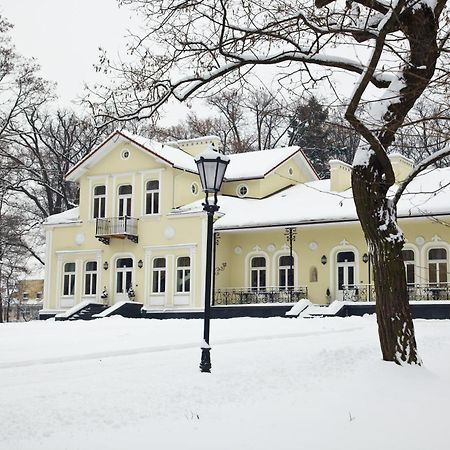 Hotel Dwor Na Wolicy Debica  Esterno foto